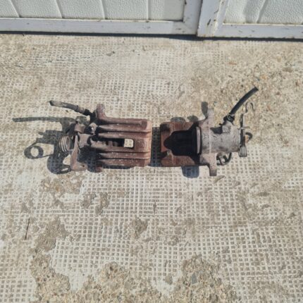 Etrier frana spate Volkswagen Golf 4