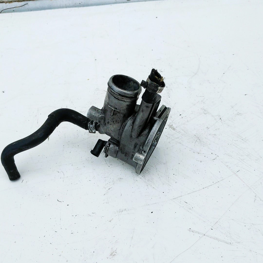 Corp Termostat cu termostata Mercedes C class
