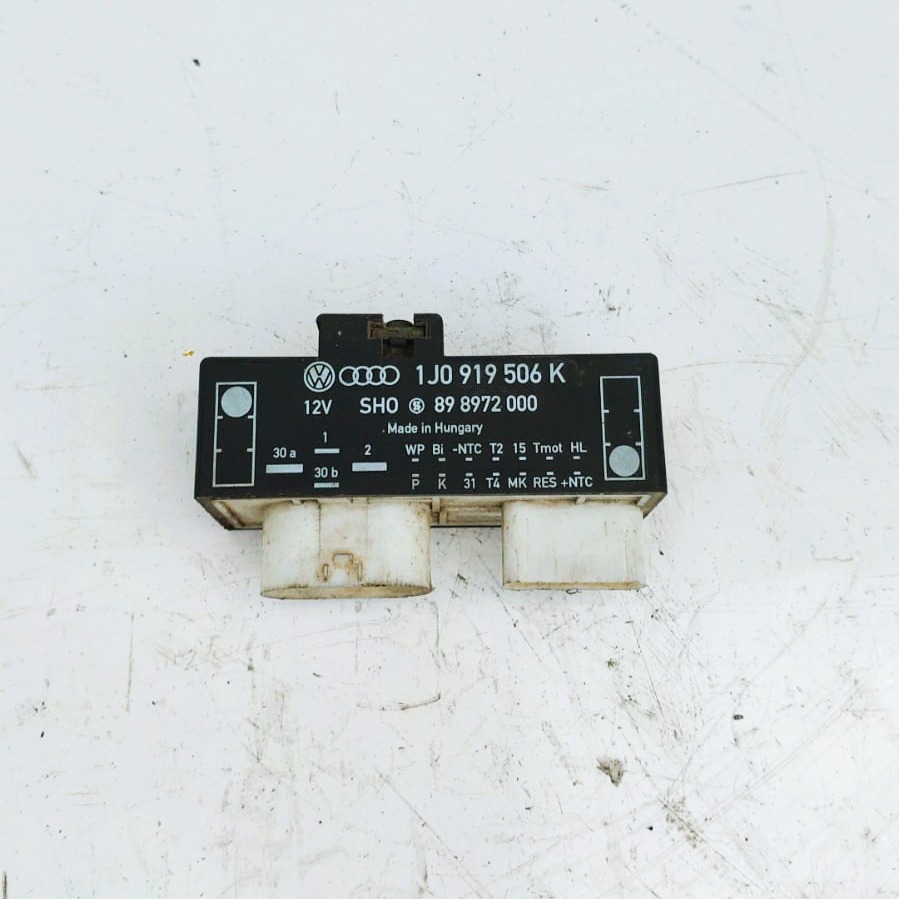 releu ventilator, releu electroventilator, 1J0919506K, releu VW Golf 4, releu Skoda Octavia, releu Polo, releu Audi A3, modul ventilator Golf 4, releu Seat Leon, releu climatizare VW, piesa racire motor VAG